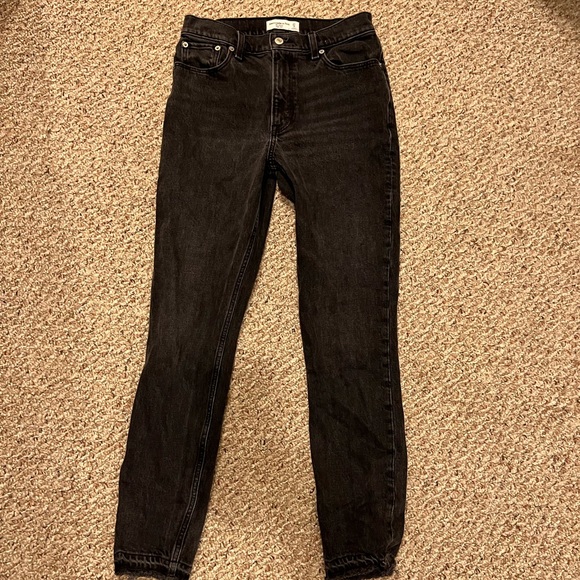 Abercrombie & Fitch jeans - Picture 1 of 1